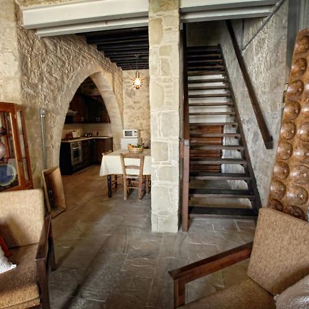 Leonidas Village Houses Goudhi ภายนอก รูปภาพ