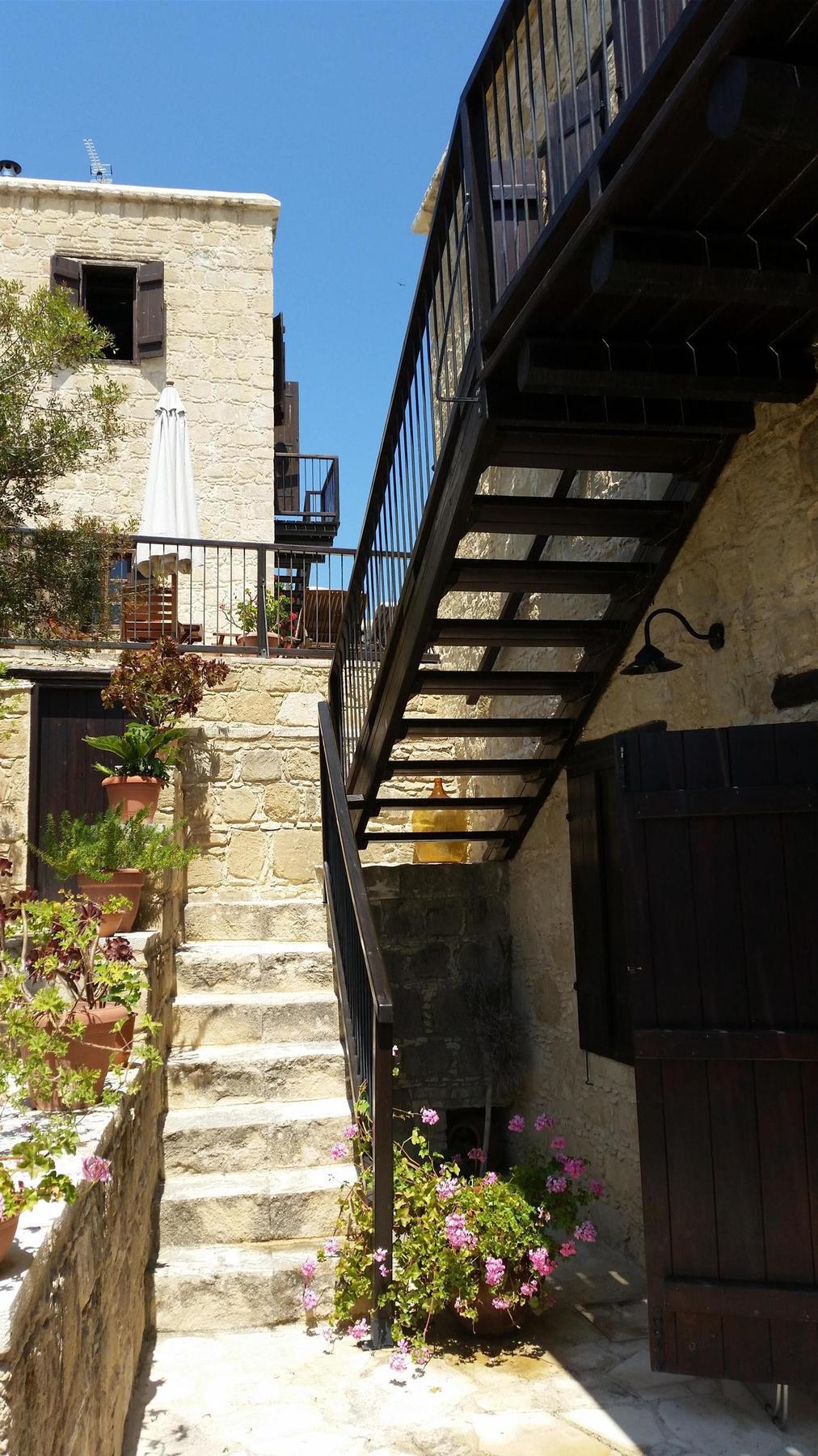 Leonidas Village Houses Goudhi ภายนอก รูปภาพ