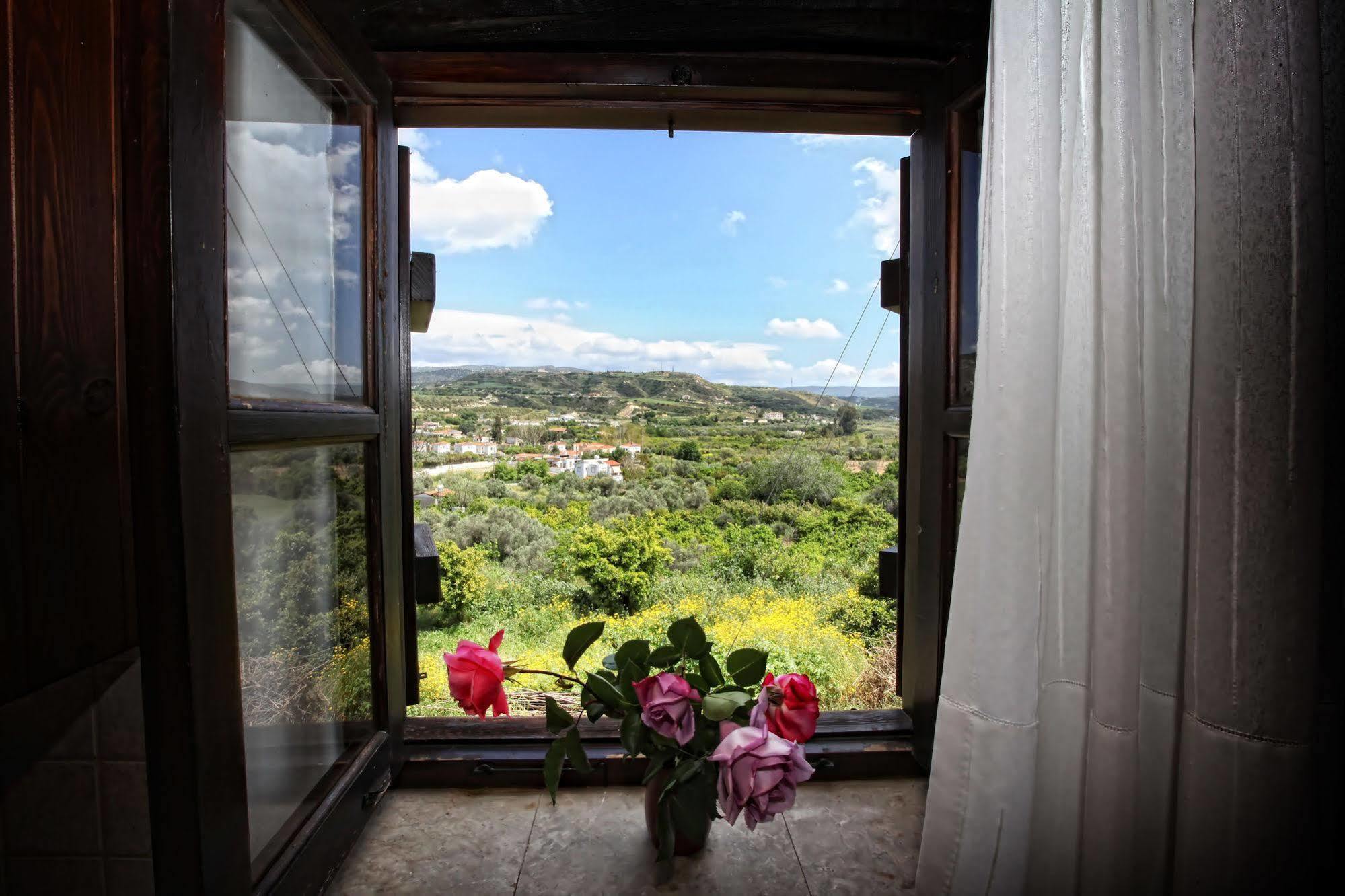 Leonidas Village Houses Goudhi ภายนอก รูปภาพ